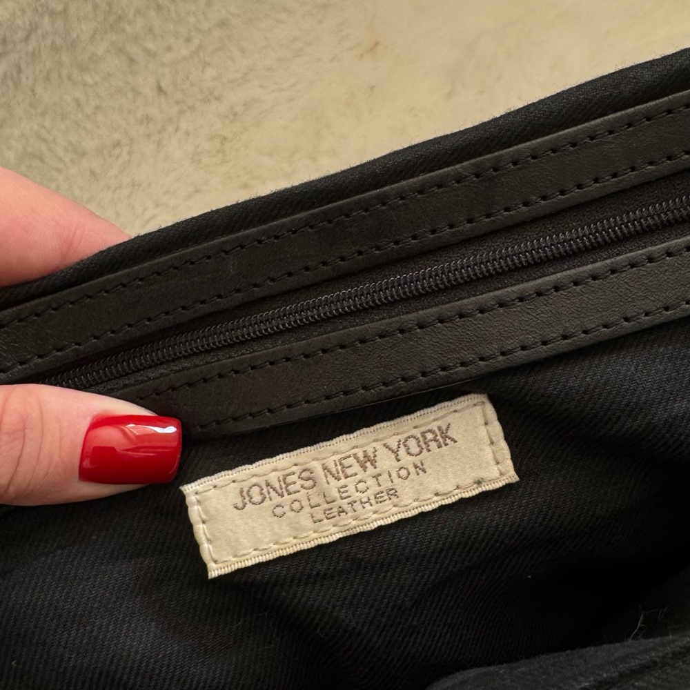 Jones New York Black Shoulder Bag - Picture 5 of 6